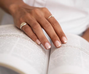 Paznokcie w tym odcieniu to hit wiosny 2026. Anna Lewandowska już je nosi