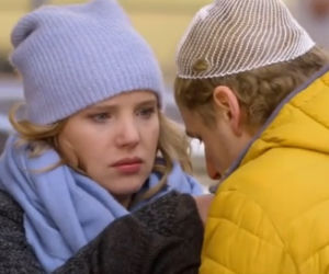 O mnie się nie martw 2 sezon odc. 13. Krzysiek Małecki (Paweł Domagała), Iga (Joanna Kulig)