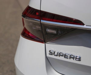Skoda Superb lifting 2020