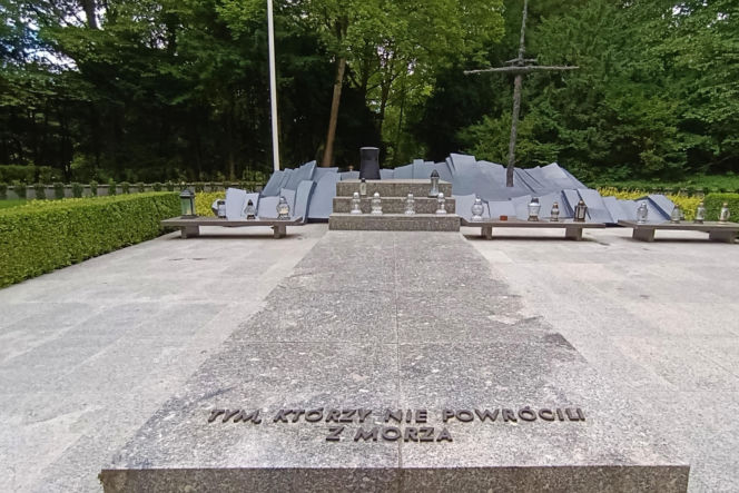 Pomnik "Tym, którzy nie powrócili z morza" już nie szokuje