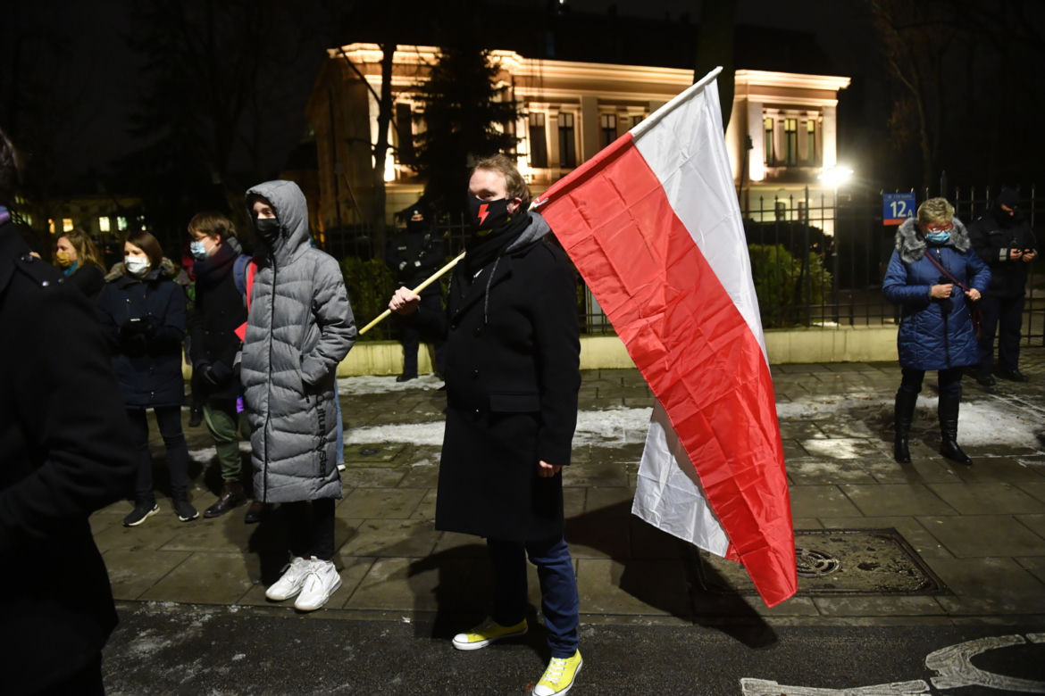 Wielki protest kobiet w Warszawie 27.01.2021. Trybunał Konstytucyjny opublikował uzasadnienie wyroku 