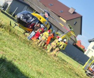 Wybuch gazu w domu jednorodzinnym w Gocławiu. Poszkodowaną 35-latkę śmigłowcem LPR przetransportowano do szpitala