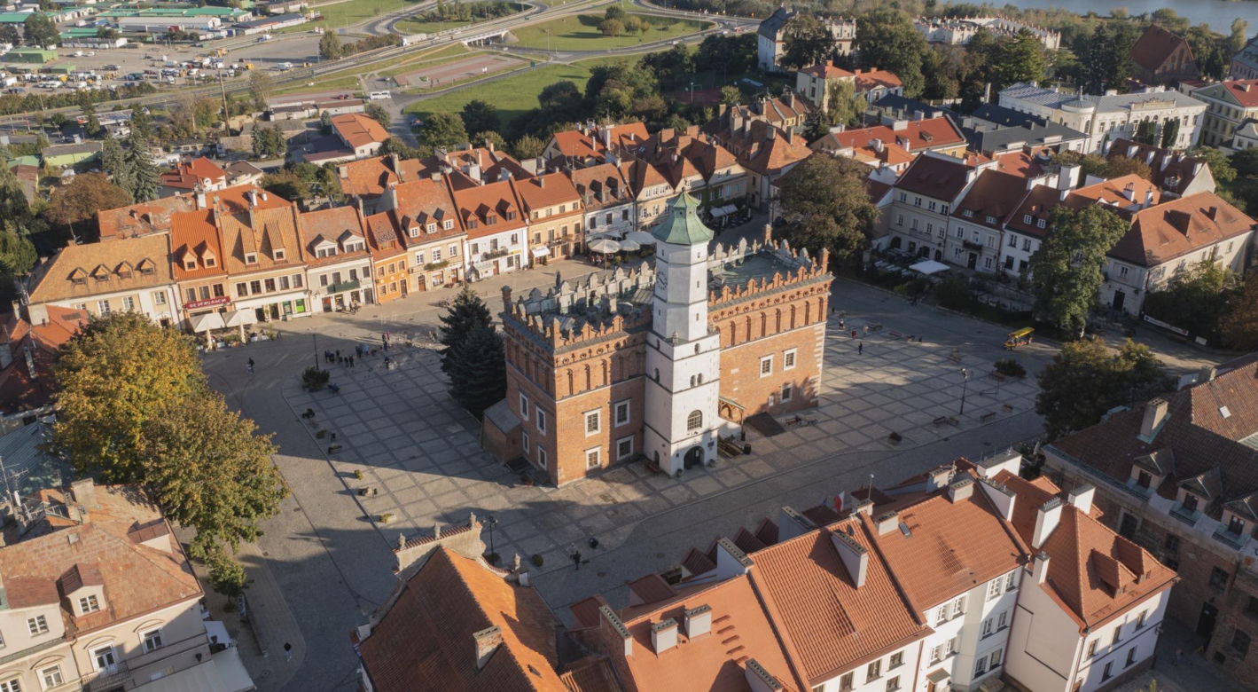 To miasto ma najpiękniejszy rynek w całym woj. świętokrzyskim. Padł wybór!