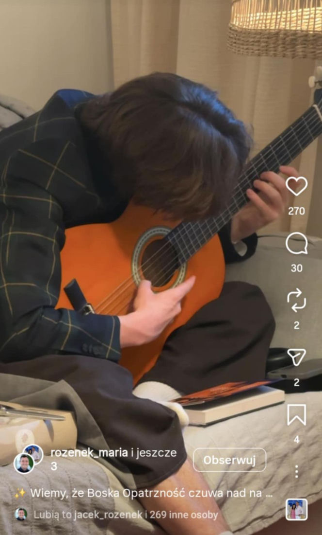 Jacek Rozenek - święta z żoną i synami