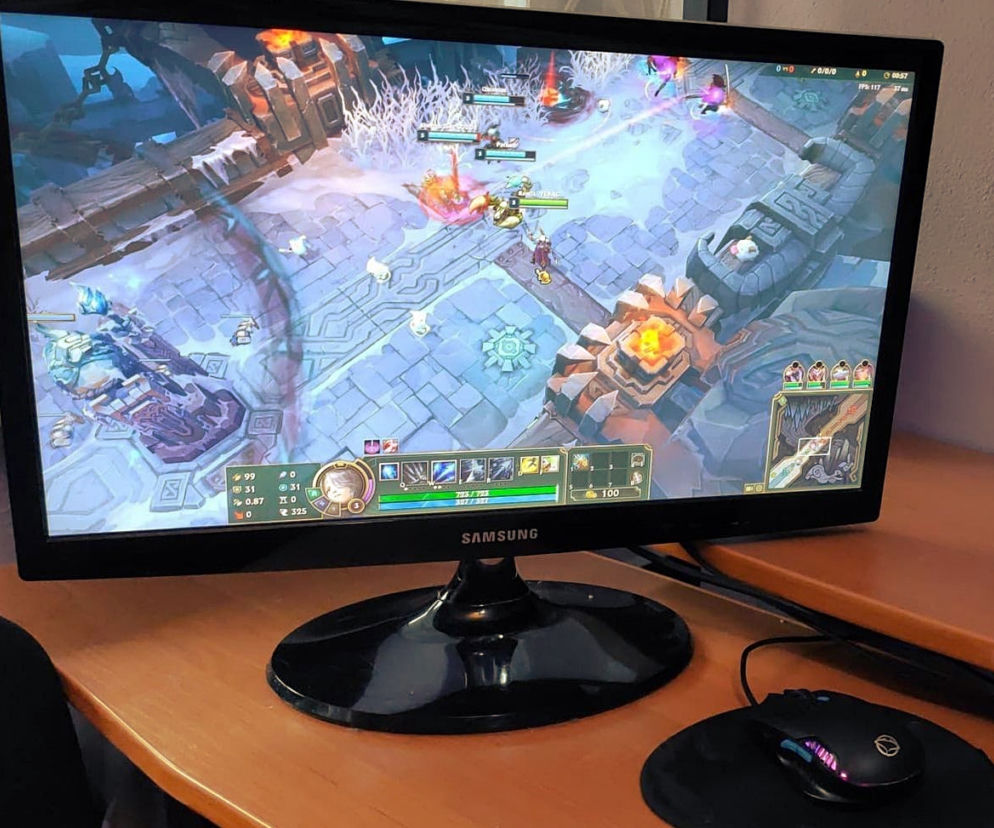 LOL Ekran