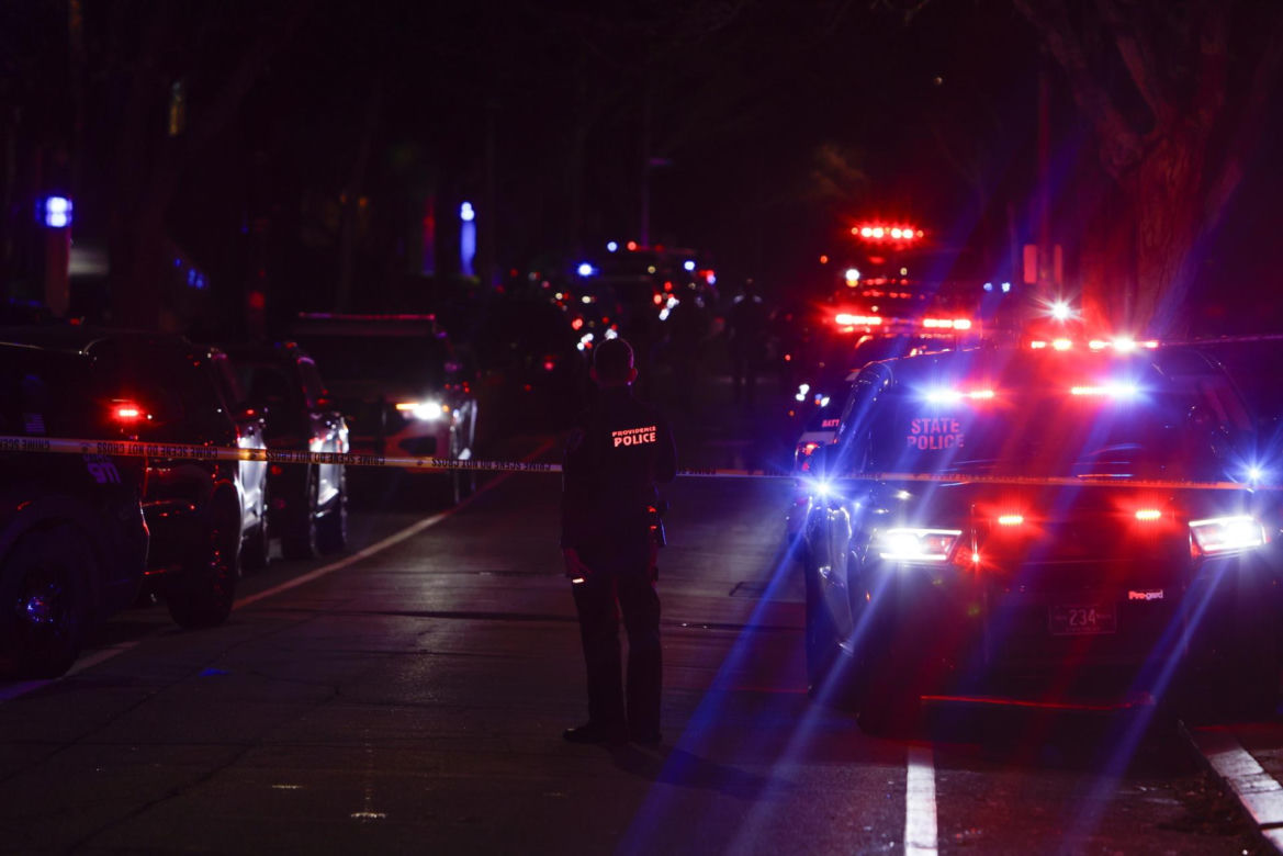 Policja szuka sprawcy strzelaniny na Brown University