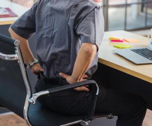 Ból kręgosłupa to nie zawsze wina pleców. Badacze wskazują na syndrom martwego pośladka