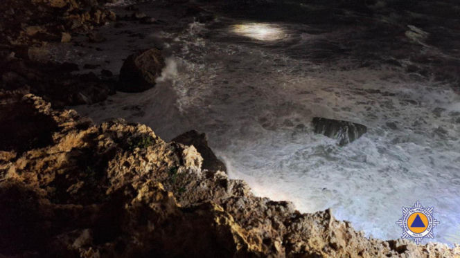 13-letnia Oliwia porwana przez falę. Rodzinny spacer zakończył się tragedią