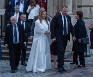 Kaczyński dał Kurskim srebrną cukiernicę