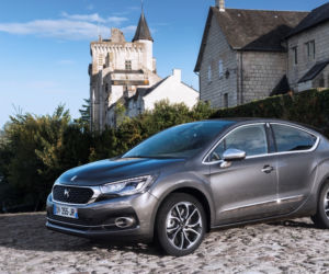 DS 4