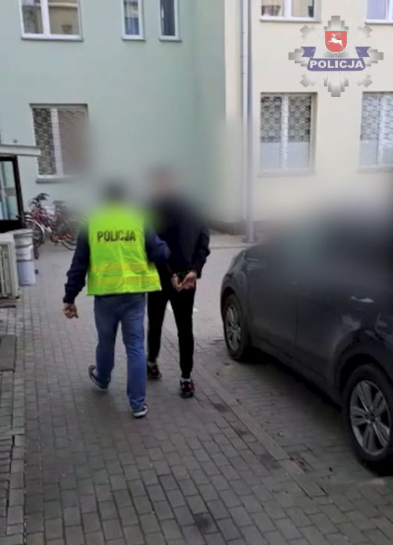 Pobicie 18-latka. Zatrzymano dwie osoby