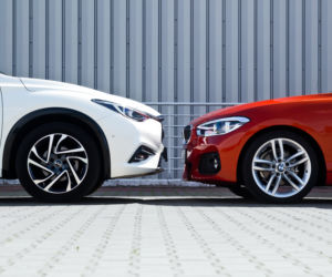 Infiniti Q30 1.6t vs. BMW 118i A/T