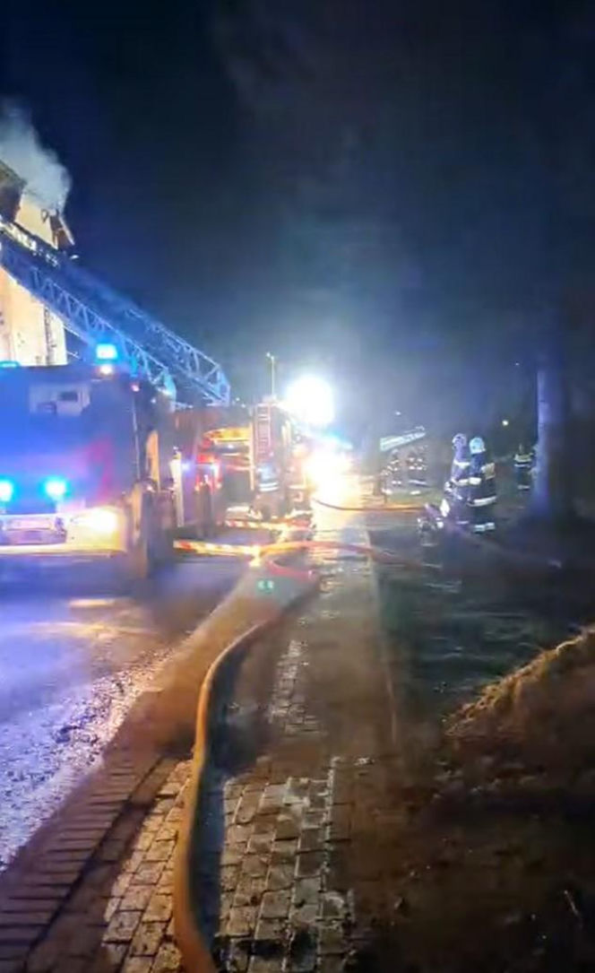 Pożar pensjonatu w Świeradowie-Zdroju. Budynek spłonął dzień po wyjeździe gości