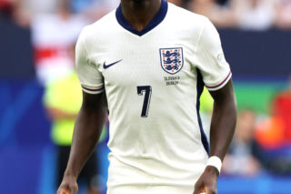 Bukayo Saka - Anglia