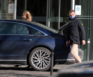 Piotr Kraśko jeździ luksusową limuzyną Audi A8