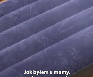 Tak teraz mieszka Jaruś z Chłopaków do wzięcia.  Miasto nie chciało pomóc