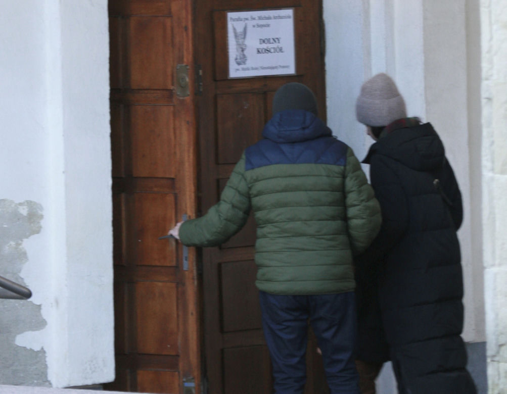 Marta Kaczyńska z synkiem Stanisławem wybrała się w niedzielę palmową do kościoła