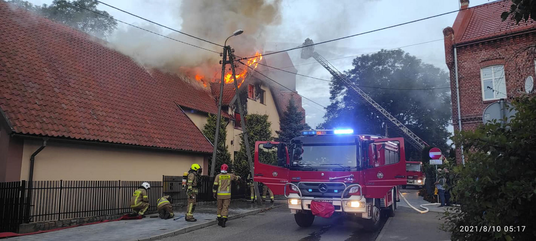 Tragiczny pożar plebanii w Nowym Stawie