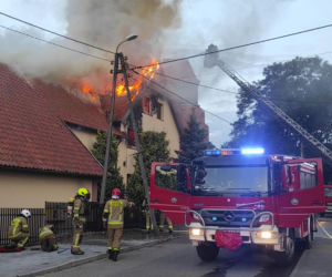 Tragiczny pożar plebanii w Nowym Stawie