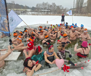 Historyczny I Zlot Morsów w Starachowicach