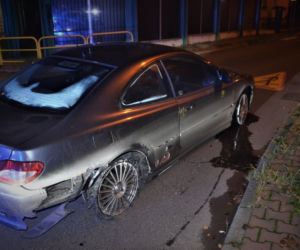 Śląskie: Jechał Wiślanką na samych felgach. Był kompletnie pijany. Policjanci nie wierzyli własnym oczom [ZDJĘCIA]