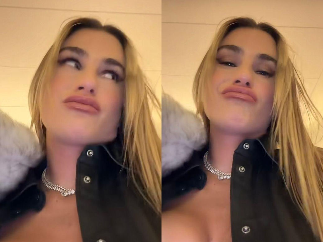 Aryna Sabalenka z głębokim dekoltem