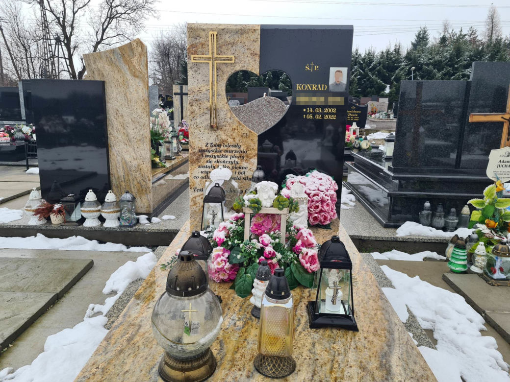 Groby Wiktorii i Konrada z powiatu przeworskiego [GALERIA]