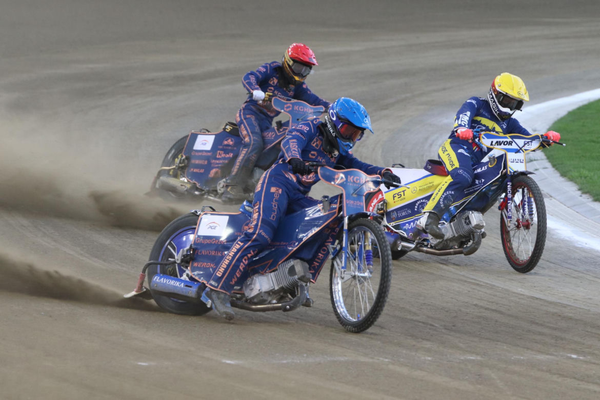 ebut.pl Stal Gorzów - KS Apator Toruń, zdjęcia z meczu 1. kolejki PGE Ekstraligi