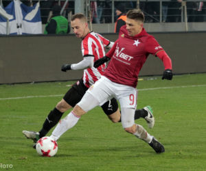 Derby Krakowa: Kibole ostrzelali sektor gości. Cały stadion w dymie [ZDJĘCIA, WIDEO, AUDIO]