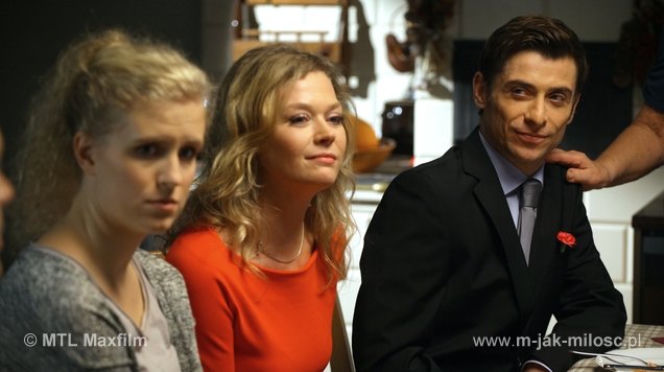 M jak miłość odc. 1046. Natalka (Marcjanna Lelek), Anna (Tamara Arciuch), Marek (Kacper Kuszewski)