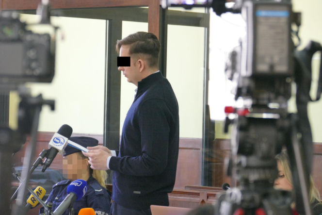 Sebastian M. na kolejnej rozprawie. Po wypadku na A1, ofiary krzyczały z auta. "Proszę, pomóż mi"