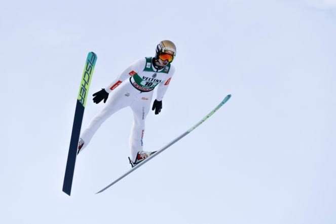 O której godzinie skoki dzisiaj? W sobotę 21 marca 2026 konkurs PŚ w Vikersund! [TRANSMISJA]