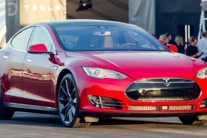 Tesla S P85 AWD