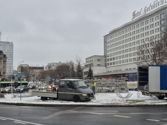 Ozdoby świąteczne oraz jarmark w Białymstoku