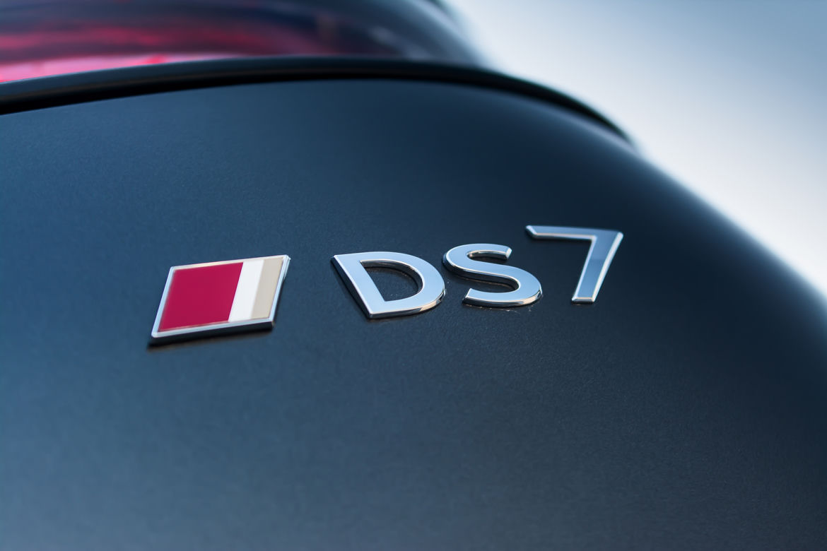 DS 7 Crossback Grand Chic 2.0 BlueHDI 177 KM AT