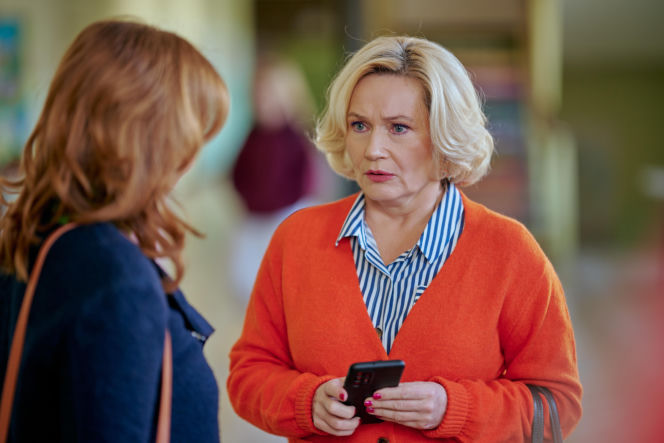 "Na Wspólnej, odcinek 4160: Halinka dzwoni do Danki i oznajmia, że została porwana do Turcji