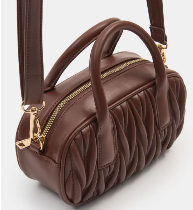 Ta torebka z Sinsay za 49z ł to prawdziwy hit! Łudząco przypomina model znanej marki za 10 000 zł!