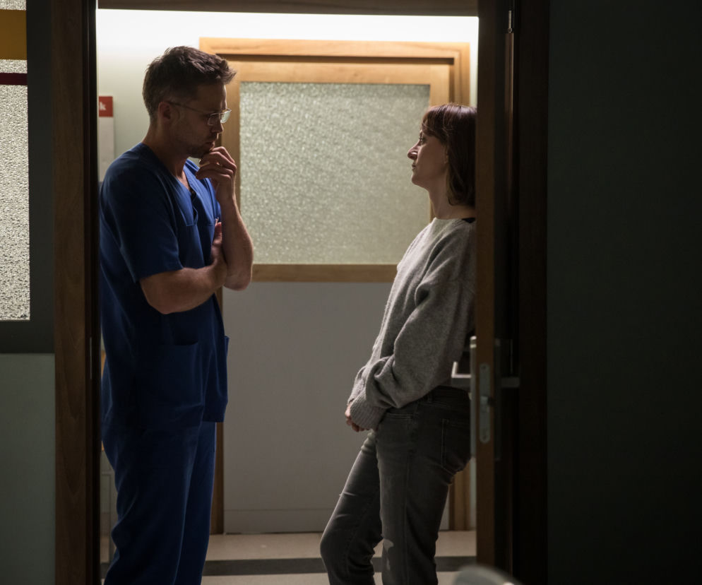 Diagnoza 4 sezon odc. 3. Anna (Maja Ostaszewska), Michał Wolski (Maciej Zakościelny)