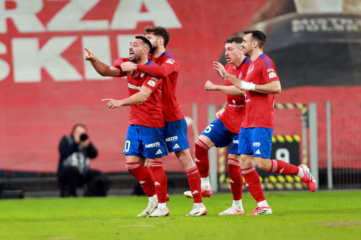 Lech Poznań - Raków Częstochowa: Zdjęcia kibiców z meczu 23. kolejki PKO BP Ekstraklasy