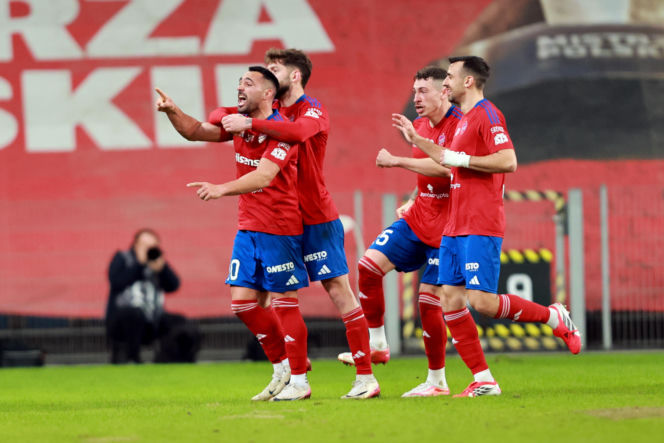 Lech Poznań - Raków Częstochowa: Zdjęcia kibiców z meczu 23. kolejki PKO BP Ekstraklasy