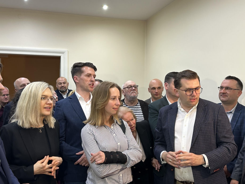 Wieczór wyborczy w sztanie Łukasza Kmity w Krakowie