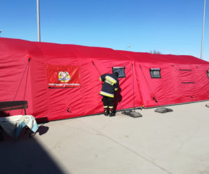 Podkarpaccy strażacy angażują się w pomoc humanitarną [GALERIA]