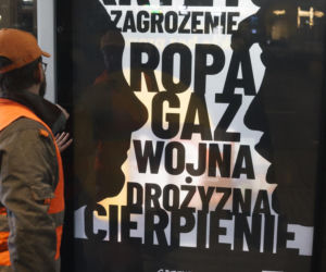 Nocna akcja aktywistów Greenpeace w Warszawie