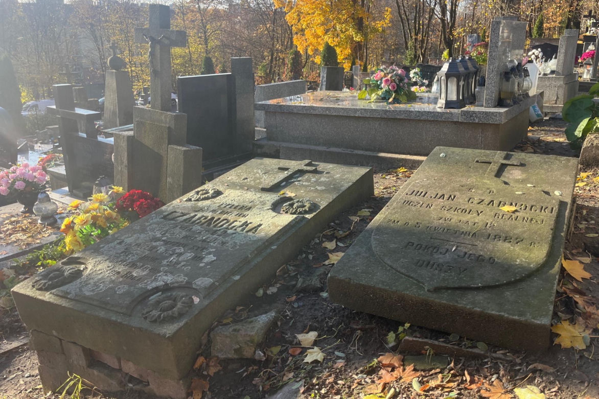 Zapomniany cmentarz w Lublinie zachwyca pięknem i historią. Ma już ponad 150 lat