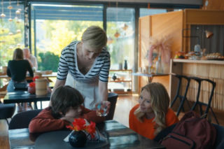 Barwy szczęścia, odcinek 3267. Mateusz (Filip Kowalewicz), Sonia (Weronika Nockowska), Dominika (Karolina Chapko)