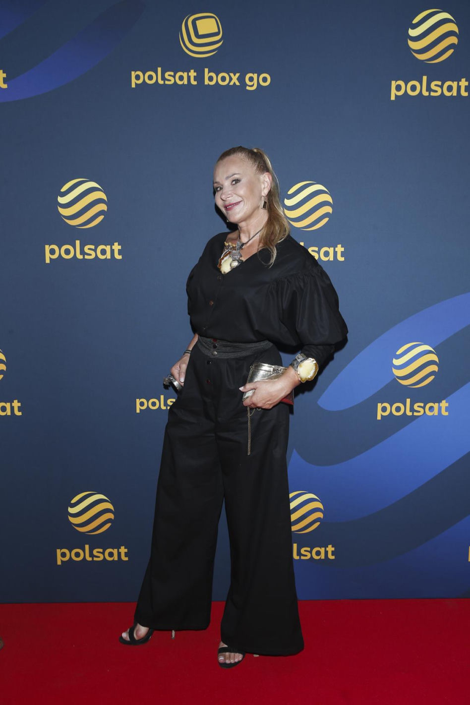 Gwiazdy na jesiennej ramówce Polsatu błyszczały błękitem i dekoltami poniżej pasa. Tylko Ada Fijał i Kasia Cichopek przełamały sztampę