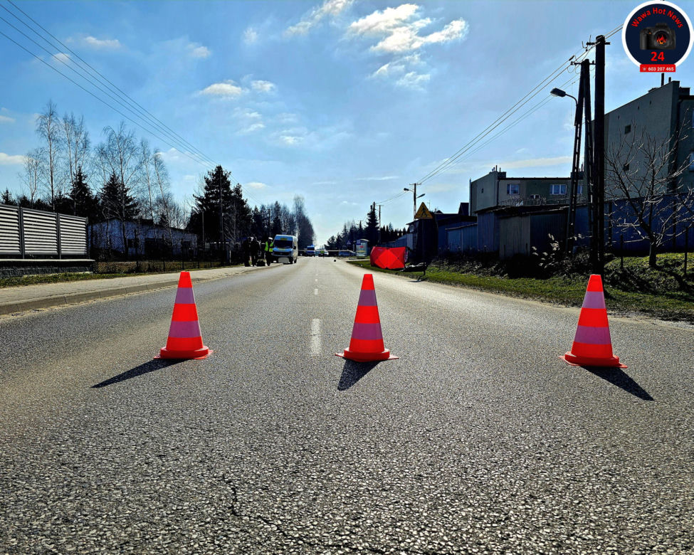 Dramatyczny wypadek w Janówku pod Tarczynem. Zginął motocyklista