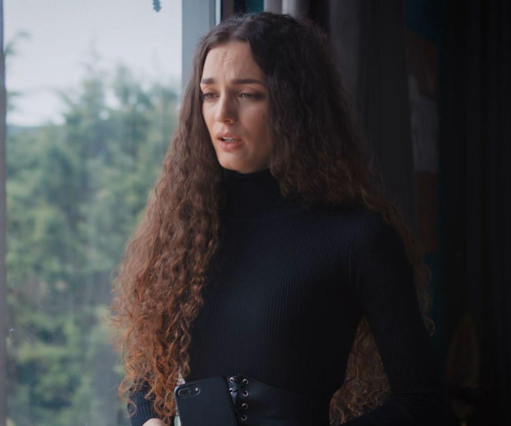 Dziedzictwo, odcinek 834: Nana z bronią w ręku wymusza na Kazimie zeznanie, kto stał za zamachem na Yamana