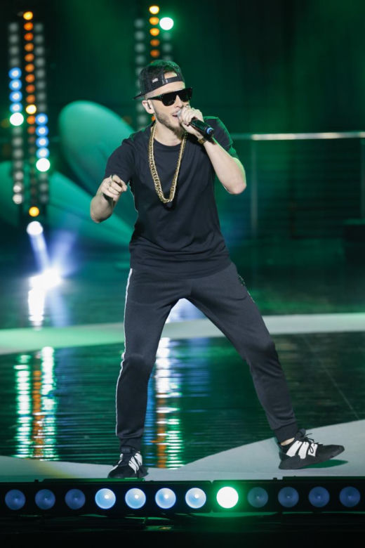 Zespół Łobuzy łamie stereotypy. Swoją karierę robią w dresie. Zobacz jak się prezentują!