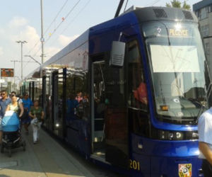 Tramwaj Pesa